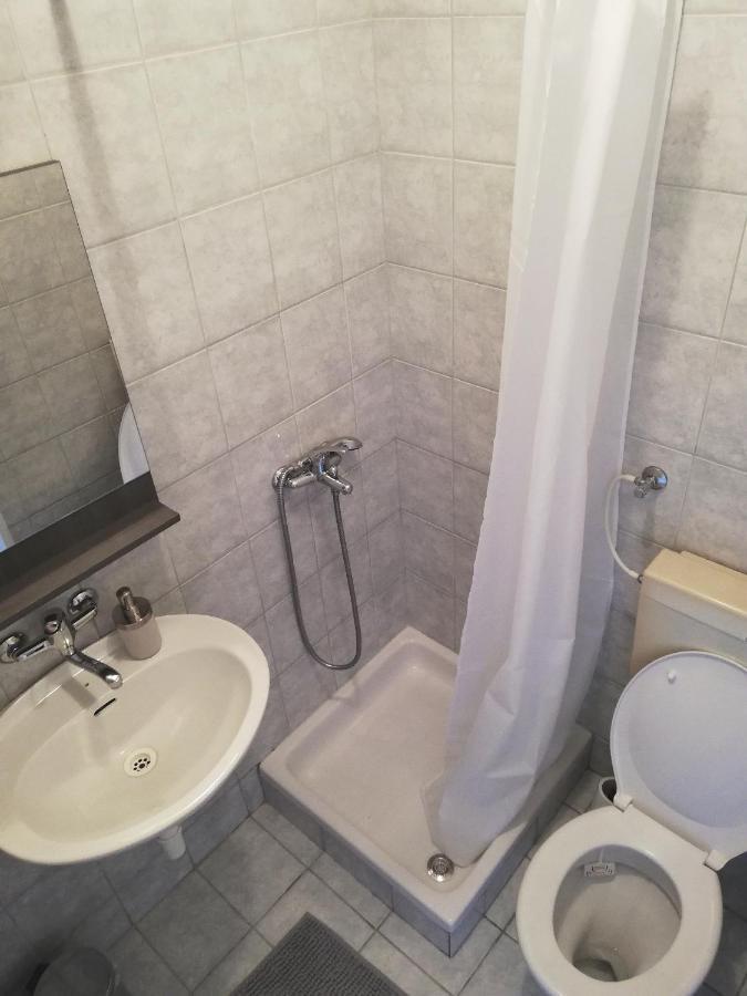 Apartmani Maks Gdinj Bagian luar foto