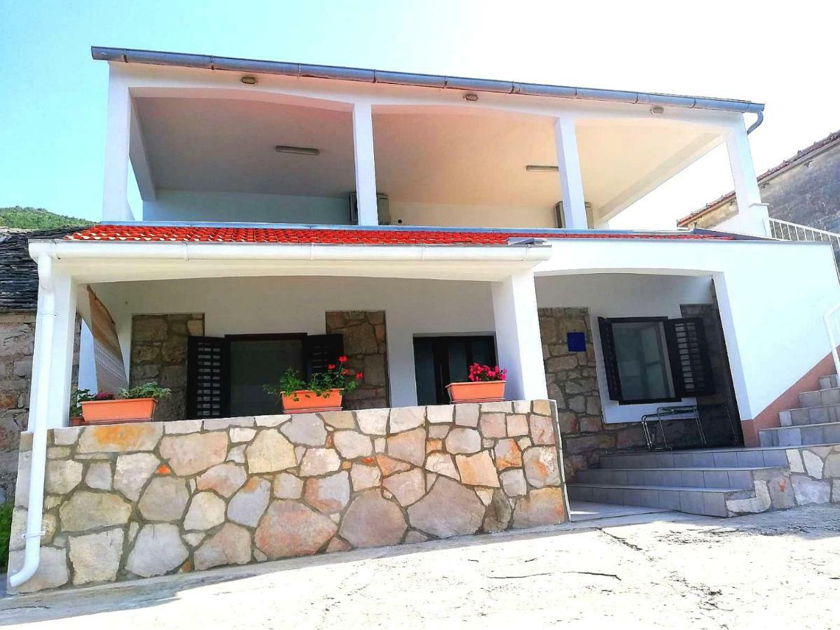 Apartmani Maks Gdinj Bagian luar foto