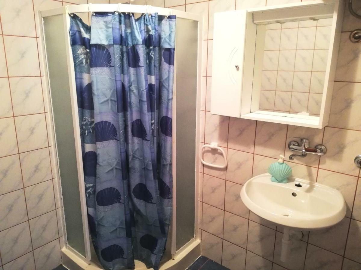 Apartmani Maks Gdinj Bagian luar foto